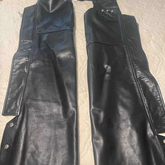 Women’s XS Studded Leather Motorcycle Chaps - Picture 5 of 7